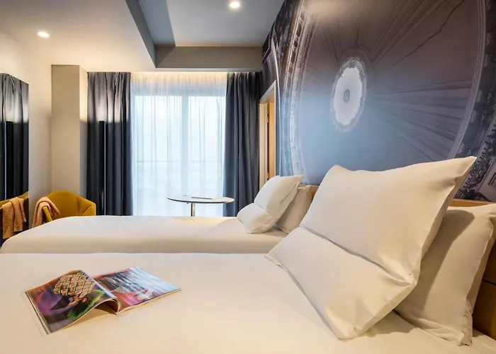 Novotel 20 Belleville 4*