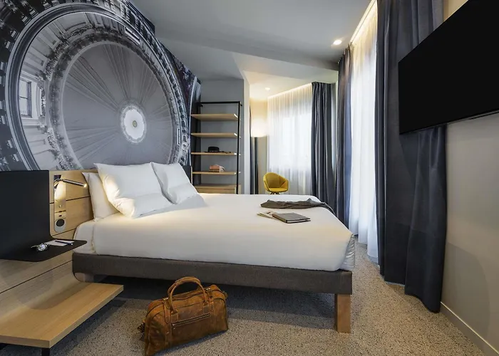 Novotel 20 Belleville Hotel Paris