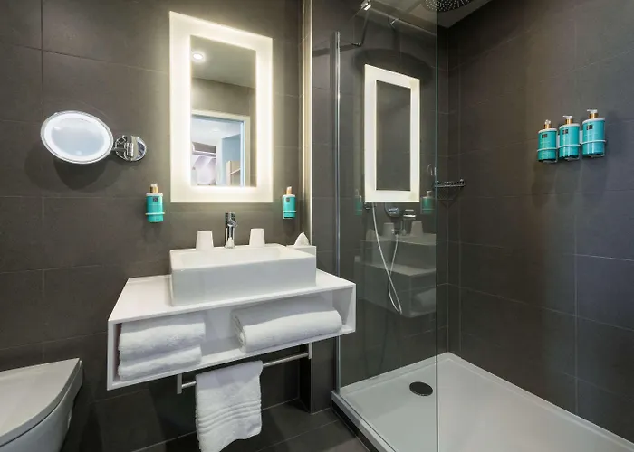 Novotel 20 Belleville Hotel Paris