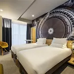 Novotel 20 Belleville 4*