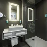 Novotel 20 Belleville 호텔 4*