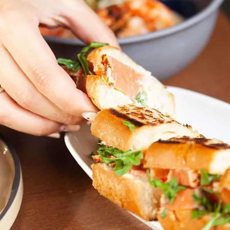 Novotel 20 Belleville Hotel Paris