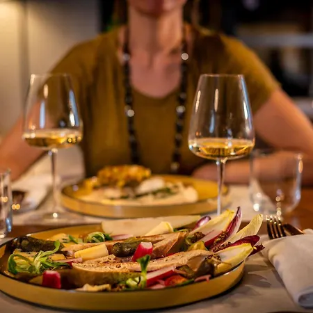 Novotel 20 Belleville 4* Paris