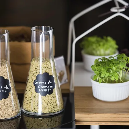 Novotel 20 Belleville Hotel 4*