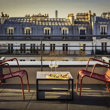 Novotel 20 Belleville Hotel 4*