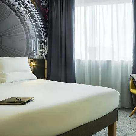 Hotel Novotel 20 Belleville 4*