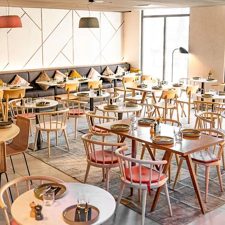 Hotel Novotel 20 Belleville 4*