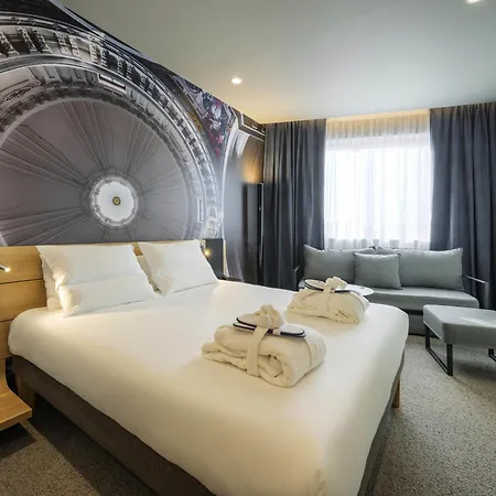Novotel 20 Belleville Parigi