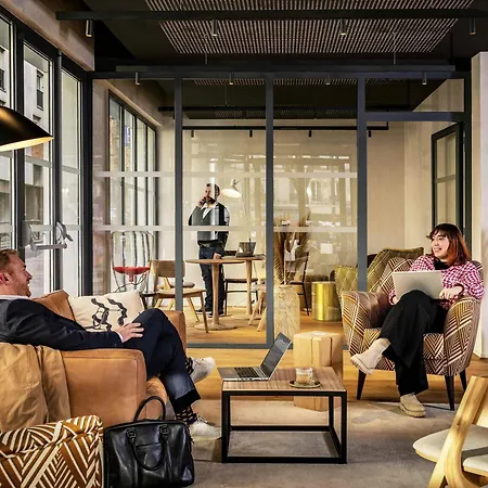 Novotel 20 Belleville فندق باريس