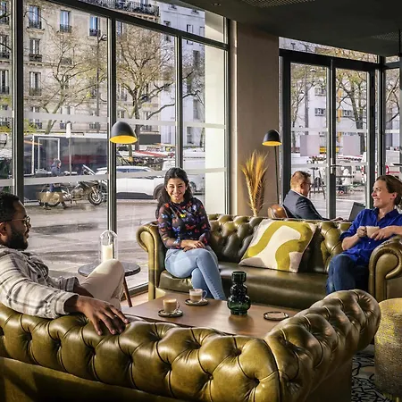 Novotel 20 Belleville 4* باريس