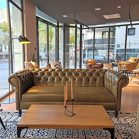 Novotel 20 Belleville Hotel 4*