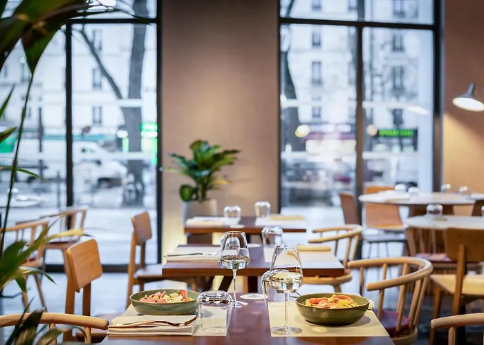 Novotel 20 Belleville Hotel Paris