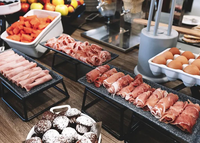 Hotel Novotel 20 Belleville Paris