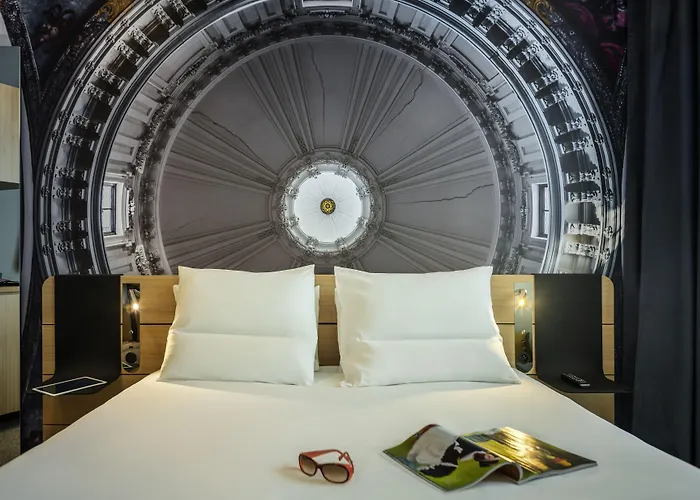 Novotel 20 Belleville 4*