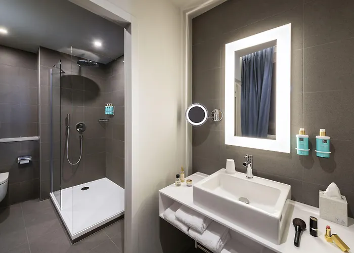 Novotel 20 Belleville 4* París