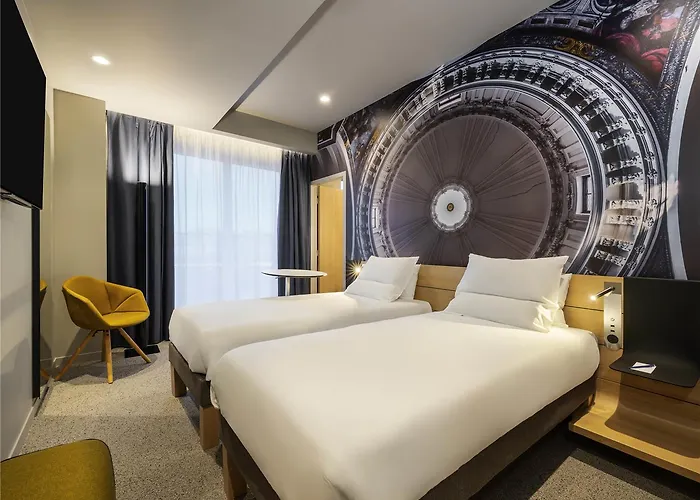 Novotel 20 Belleville 4*