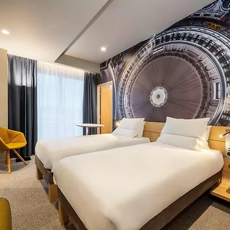 Hotel Novotel 20 Belleville Paříž